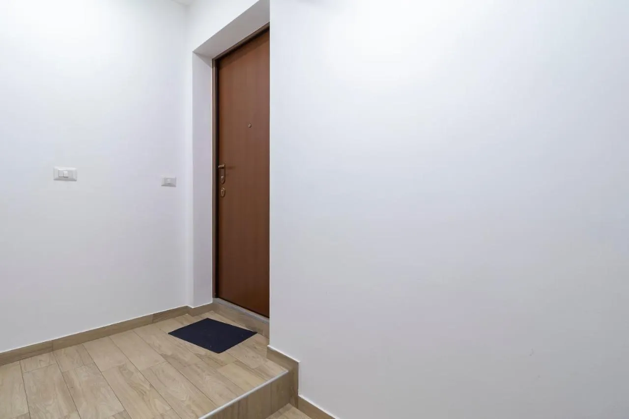 Renovated flat close to Navigli - Fra Bartolomeo Appartamento Milano 0*,